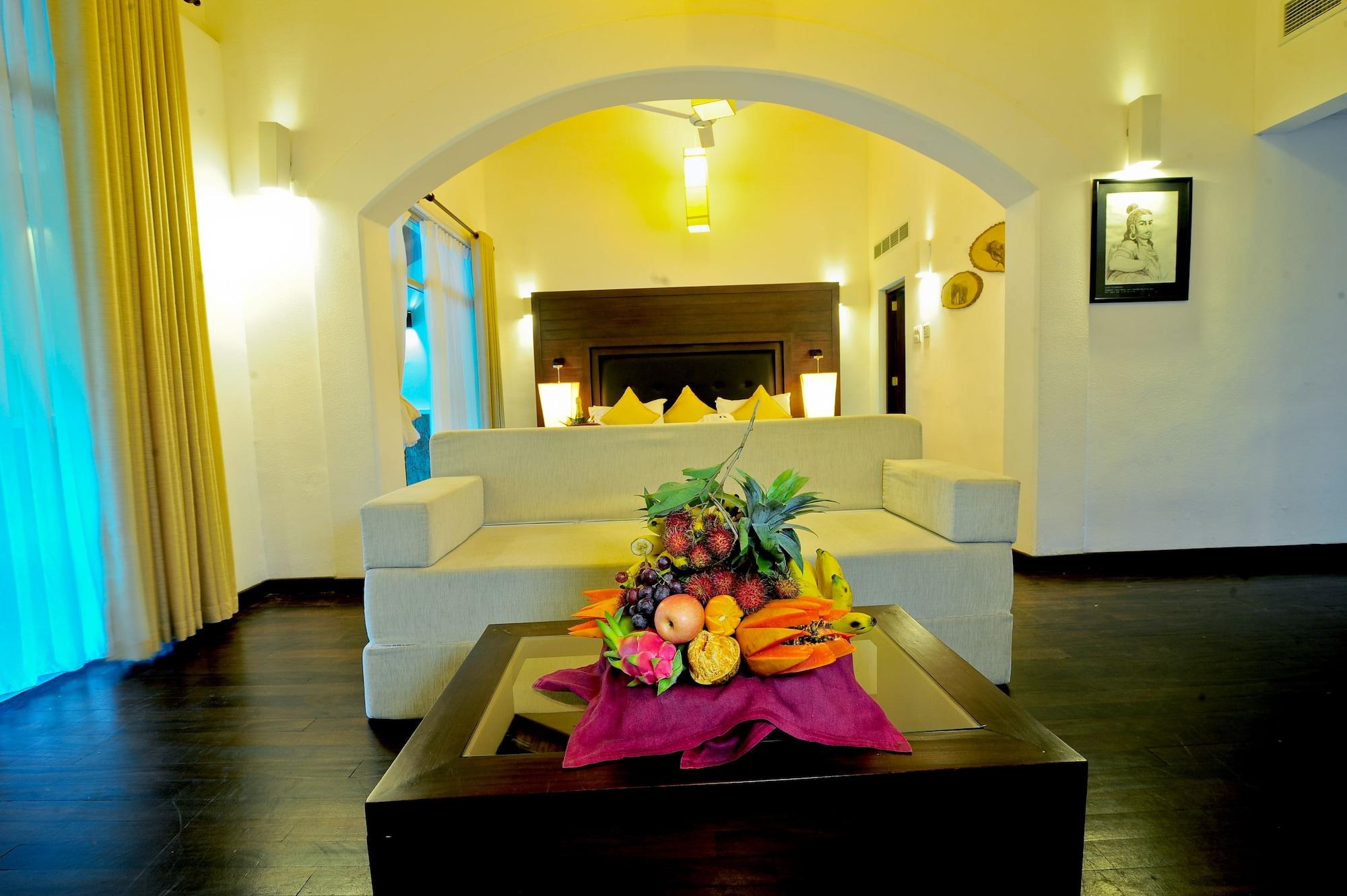 Grand Udawalawe Safari Resort Exteriör bild