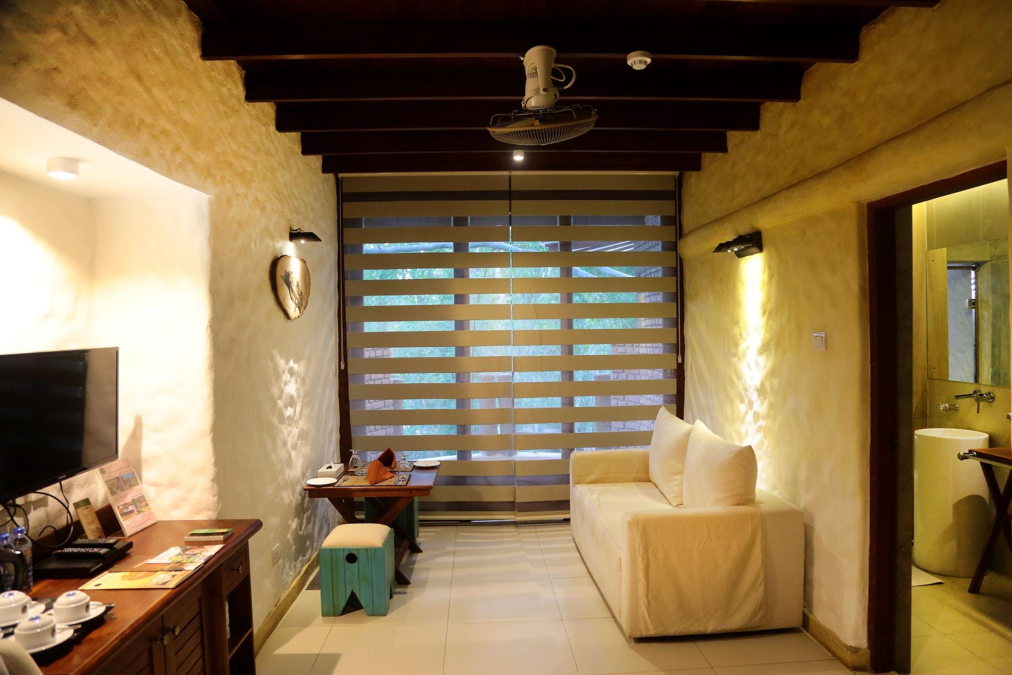 Grand Udawalawe Safari Resort Exteriör bild