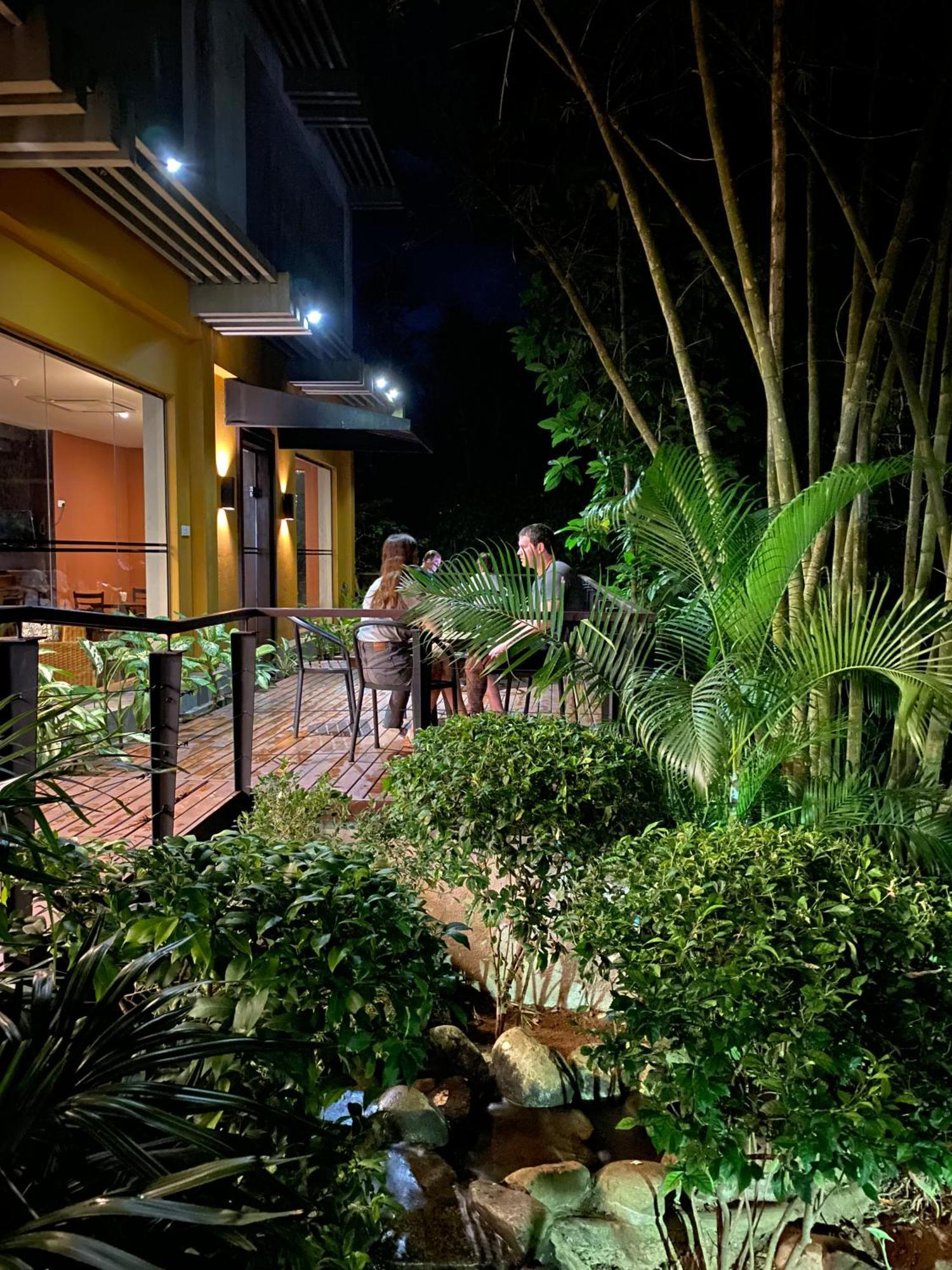 Grand Udawalawe Safari Resort Exteriör bild