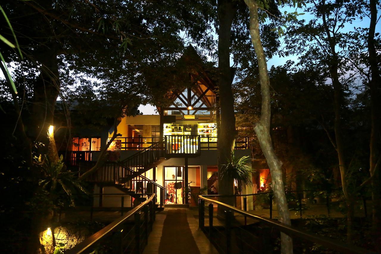 Grand Udawalawe Safari Resort Exteriör bild